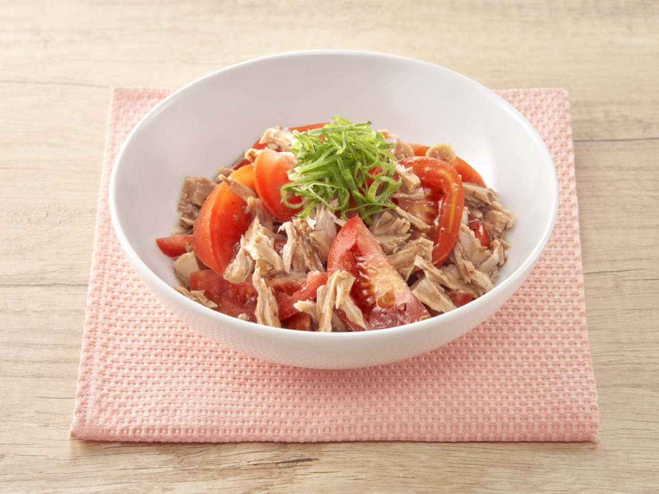 Salad Tomat dan Tuna